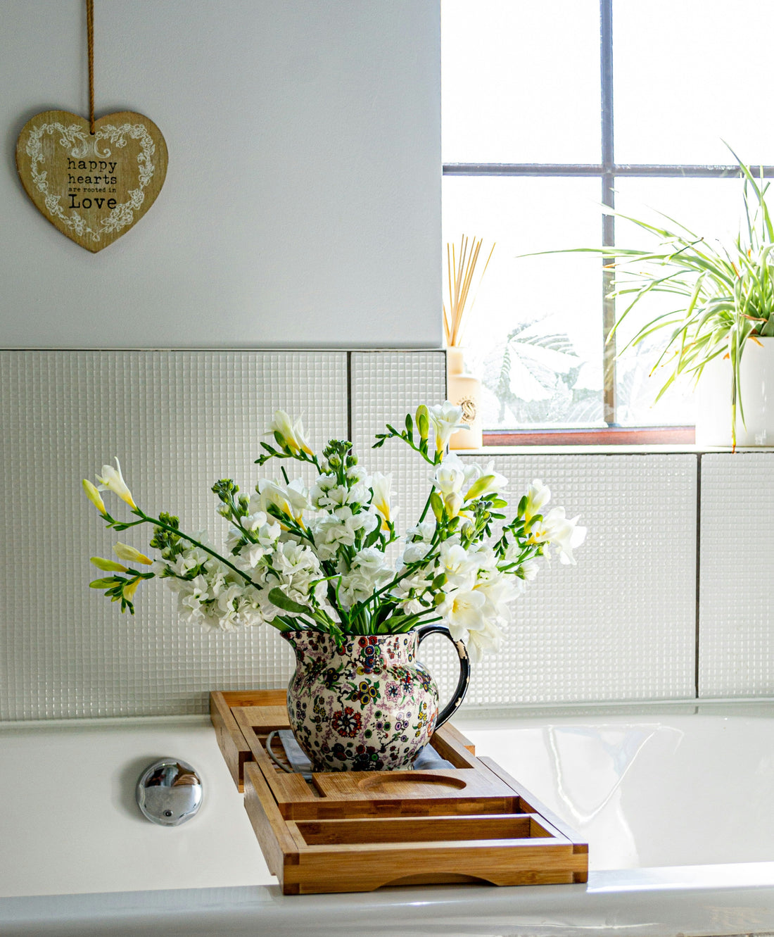How to Create a Cohesive Look from Bathroom to Kitchen