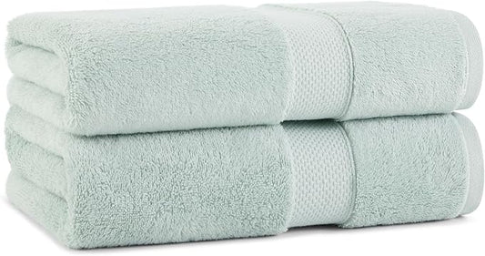 Aston & Arden Egyptian Bath Towels - Pack of 2 - Oversized Ultra Soft Thick & Absorbent, 100% Ringspun Egyptian Cotton Bathroom Towel for Spa, Hotel, 600 GSM, 30 x 54 in, Green