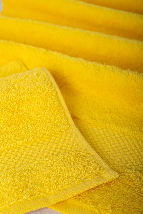 Hencely Premium Bath Towel Set of 4-28x58 Inches - High Absorbency, Quick Drying - 100% Soft Turkish Cotton Towels - Ideal for Home, Bathroom, Hotel, Spa, and Gym - Yellow
