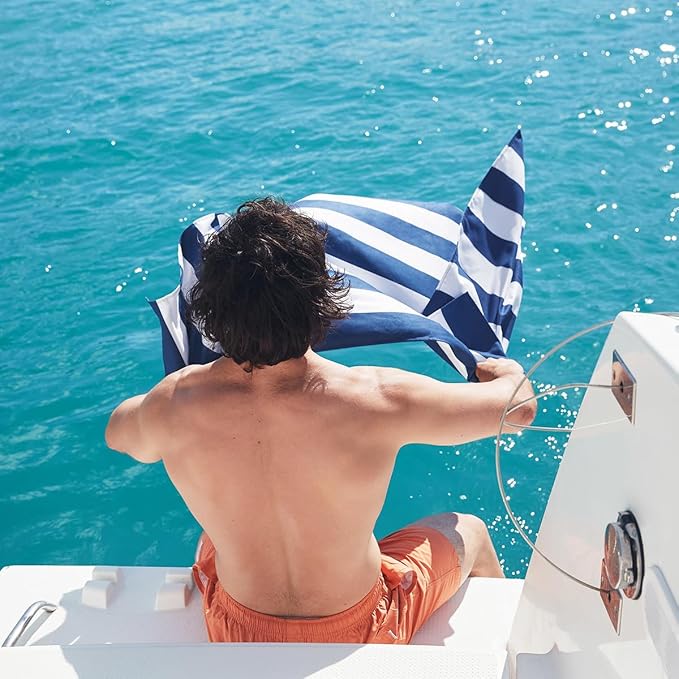 Dock & Bay Beach Towel - Quick Dry, Sand Free - Compact, Lightweight - 100% Recycled - Includes Bag - Cabana - Navy - Large (160x90cm, 63x35)