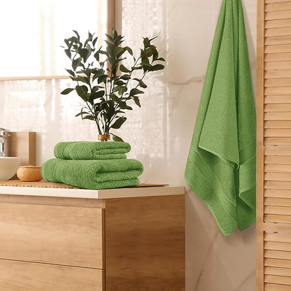 Belizzi Home Ultra Soft 3 Pack Cotton Towel Set, Contains a Bath Towel 28x55 inch, a Hand Towel 16x24 inch & a Wash Coth 12x12 inch, Ideal Everyday use, Compact & Lightweight - Kiwi Green