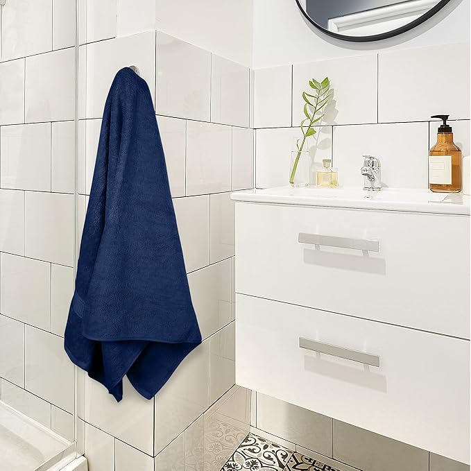 Utopia Towels 4 Pack Premium Bath Towels Set, 27 by 54 Inches, 100% Ring Spun Cotton 600GSM, Lightweight and Highly Absorbent Quick Drying Towels, Perfect for Daily Use, Navy