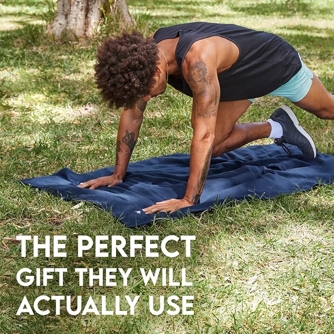 Dock & Bay Beach Towel - Quick Dry, Sand Free - Compact, Lightweight - 100% Recycled - Includes Bag - Essential - Deep Sea Navy, Extra Large (200x90cm, 78x35)