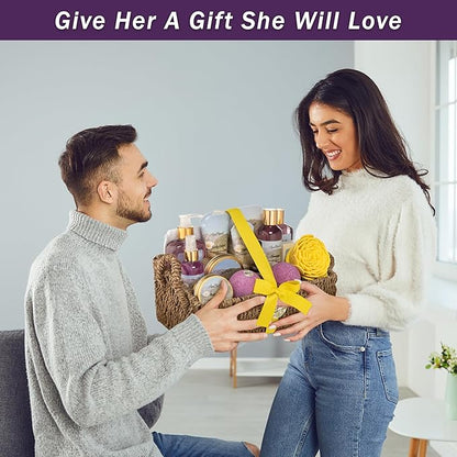 Bath Spa Gift Sets - Luxury Basket With Lavender & Chamomile - Spa Kit Includes Wash, Bubble Bath, Lotion, Bath Salts, Body Scrub, Body Spray, Shower Puff, Bathbombs, Soap and Towel