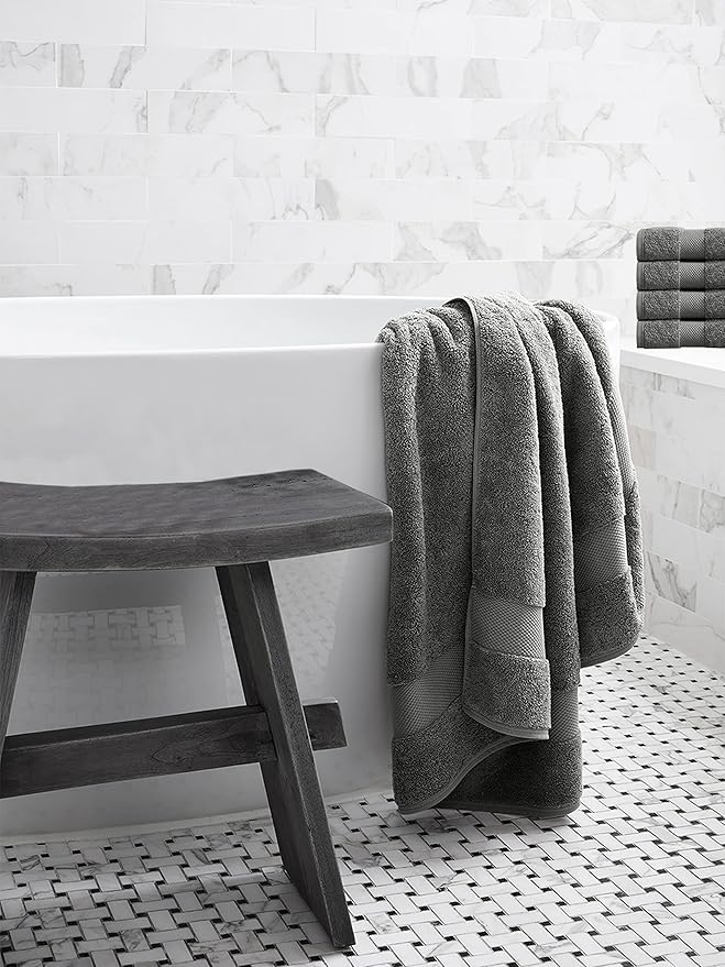 Delara Organic Cotton Luxuriously Plush Bath Towel Pack of 4 | GOTS & OEKO-TEX Certified | Premium Hotel Quality Towels | Feather Touch Technology|650 GSM Long Staple|Soft, Quick Dry & Ultra-Absorbent