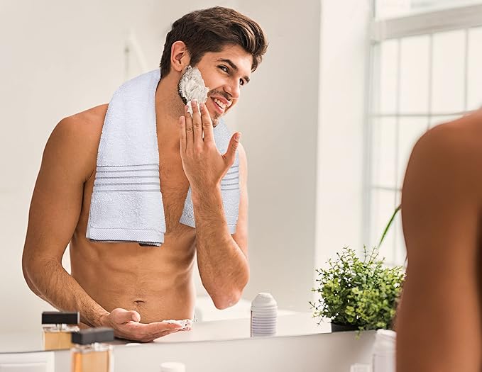 Utopia Towels 8 Piece Premium Towel Set, 2 Bath, 2 Hand, and 4 Washcloths, 100% Ring Spun Cotton, Highly Absorbent Towels for Bathroom, Sports, and Hotel, White