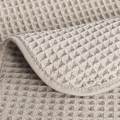 POLYTE 430 GSM Microfiber Lint Free Washcloth Face Towel, 13 x 13 in, 4 Pack (Waffle Weave)