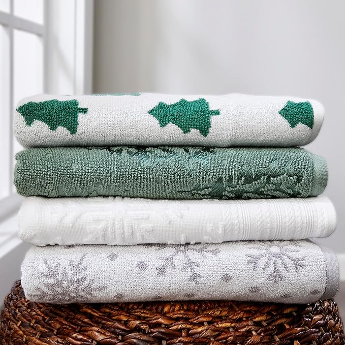 SKL Home Christmas/Winter Holiday Trees 100% Cotton Premium Bath Towel, 500 GSM, Soft & Absorbent, Reversible Jacquard, Decorative, Green/White